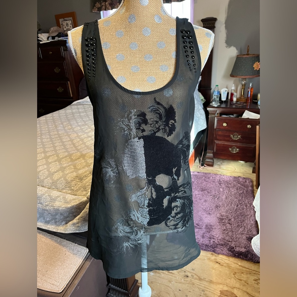 Large Rock & Republic sleeveless black skull design top